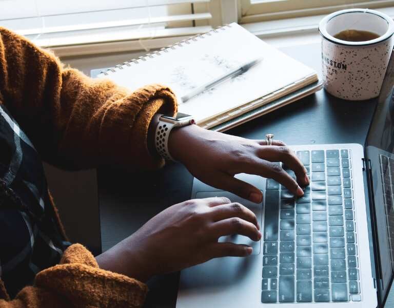 freelance web designer in Sri Lanka
