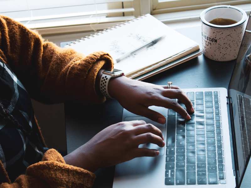 freelance web designer in Sri Lanka